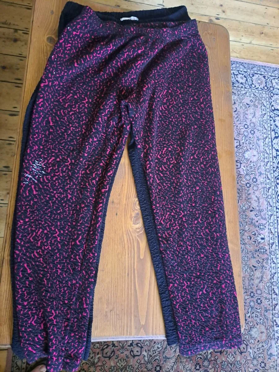 Size 18 trousers and top - Image 4