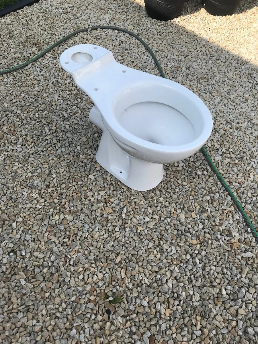 Standard toilet pan - Image 1