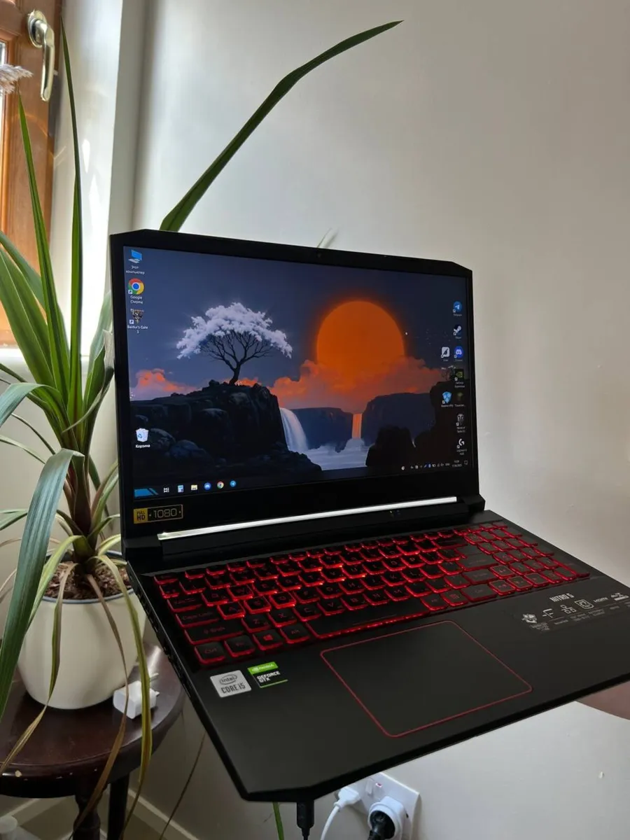Gaining laptop - Image 1
