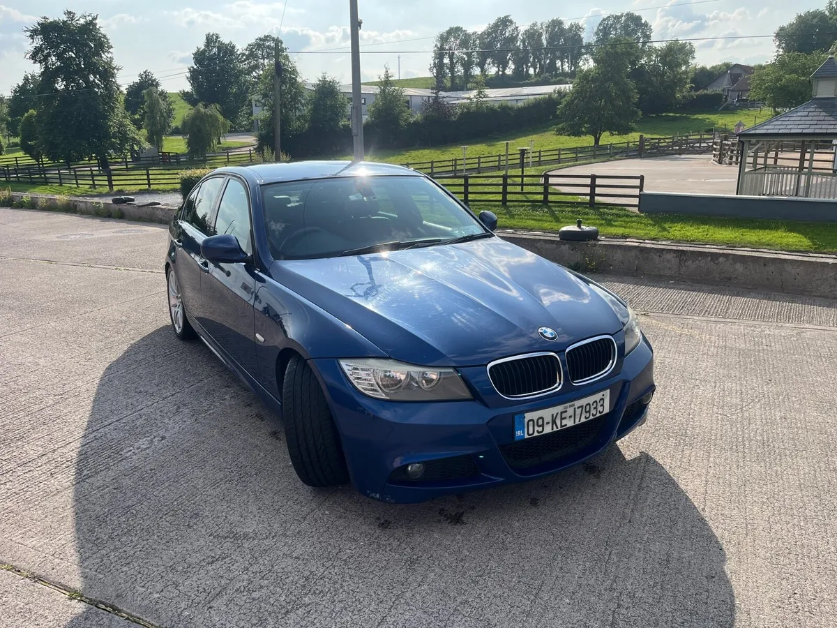 2009 BMW 318 E90 D - Image 1