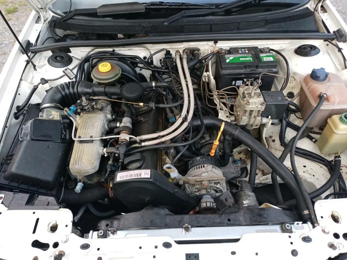 golf GLI. + Golf GTI  + Mercedes 280 auto - Image 3