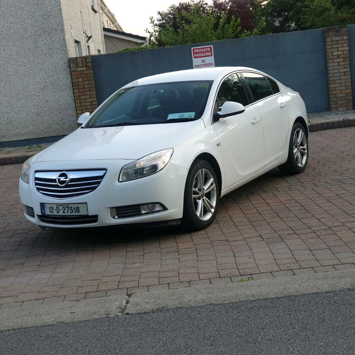 12 Opel Insignia SC 2.0CDTI 130PS  NCT & TAX - Image 3