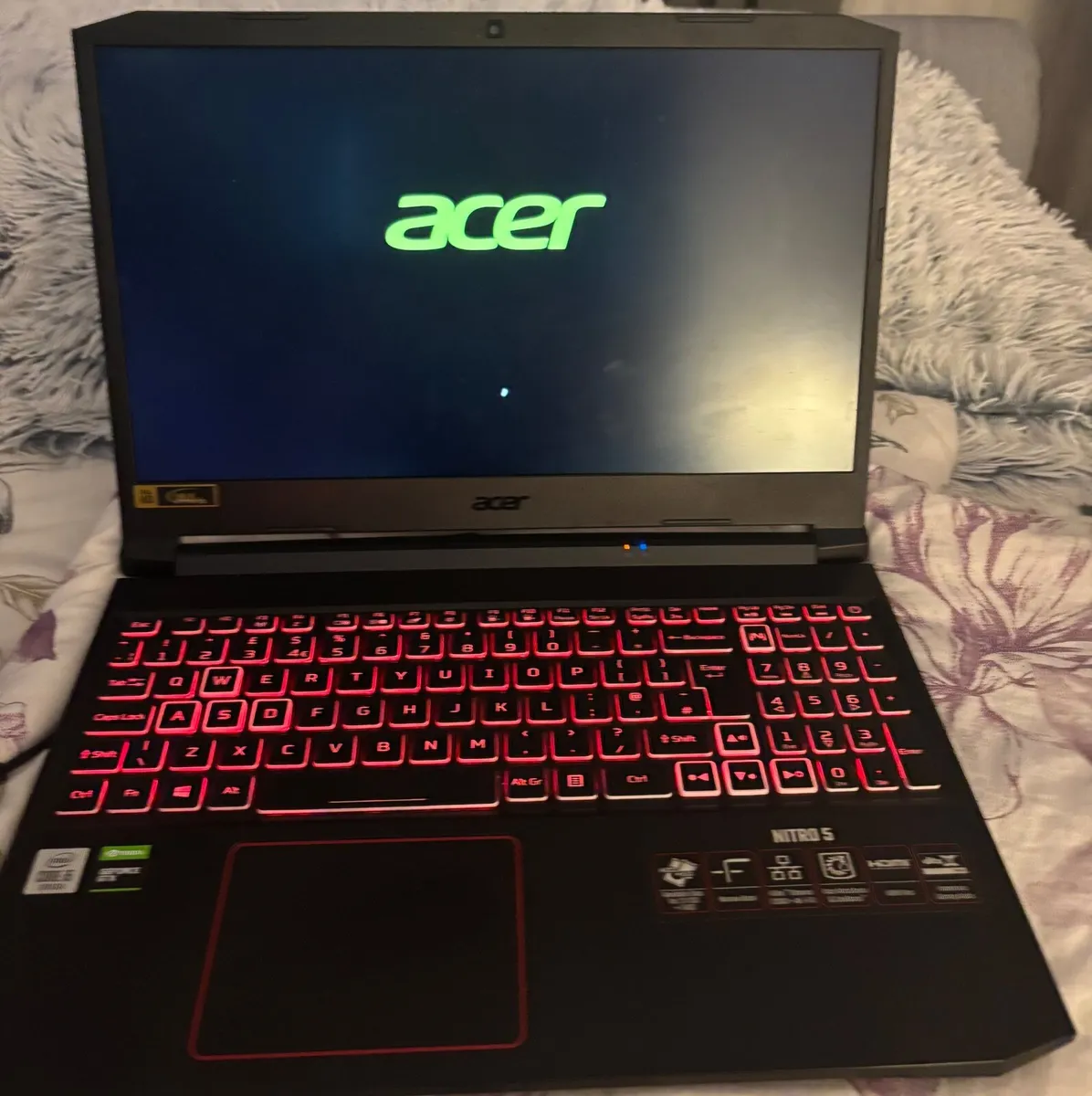Acer Nitro 5 - Gaming laptop - Image 1