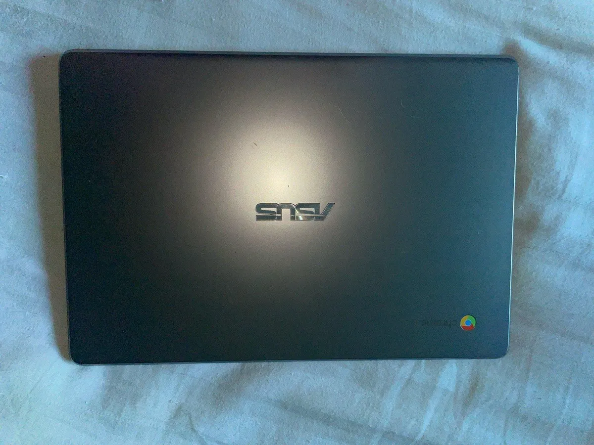 Laptop for Repair or parts - Image 1