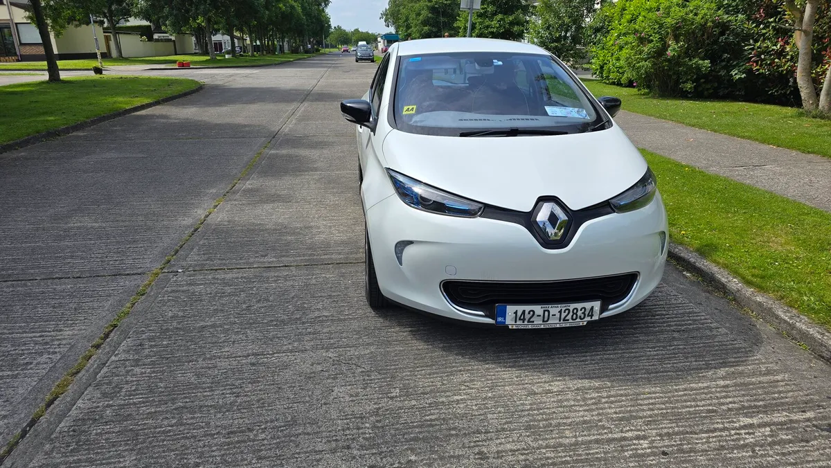 Renault Zoe 2014 - Image 1