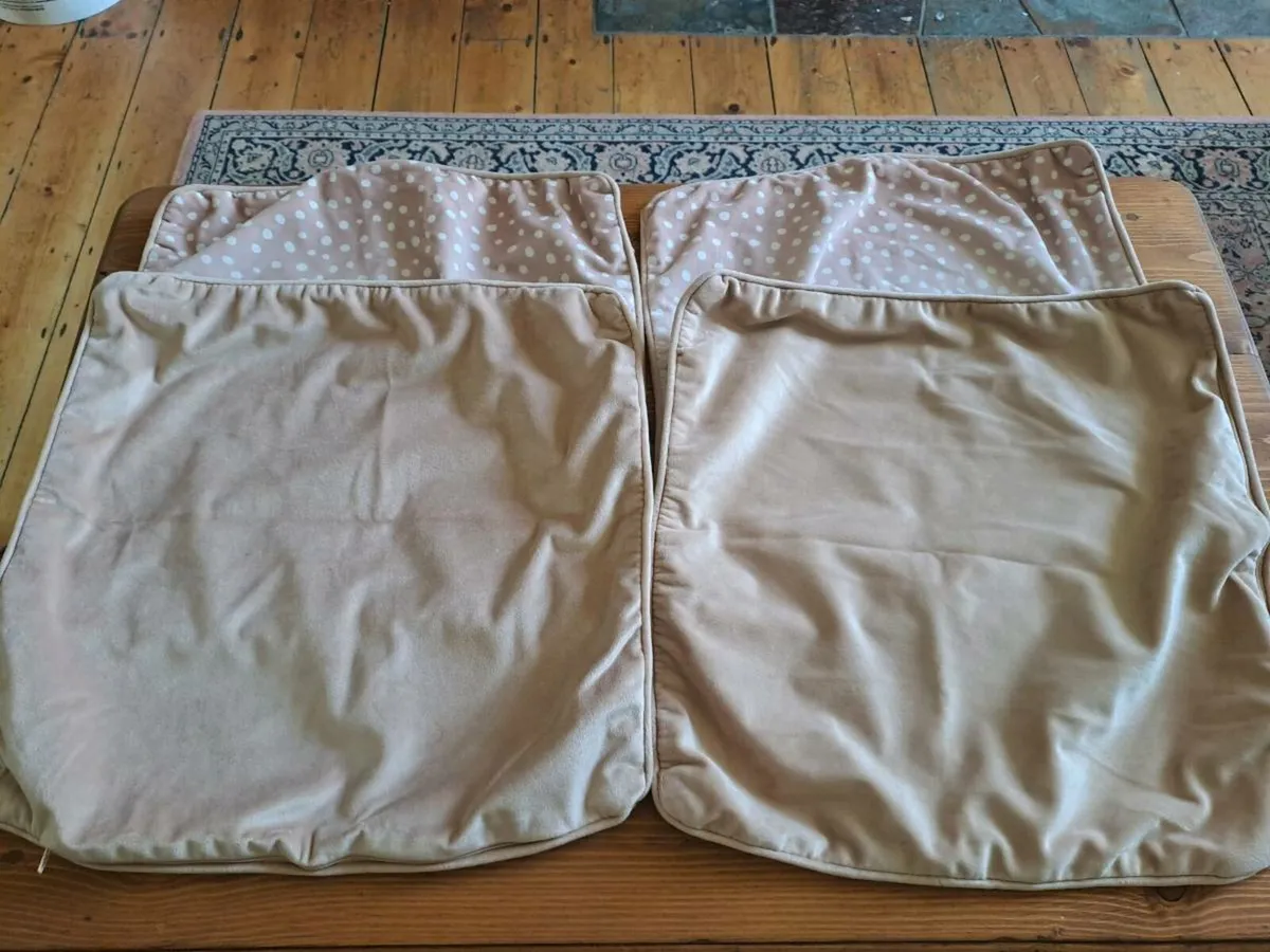 4 cushion covers pink brown - Image 4