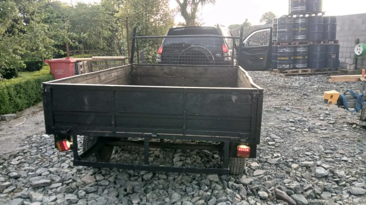 8ft x 6ft car trailer FERMOY - Image 2