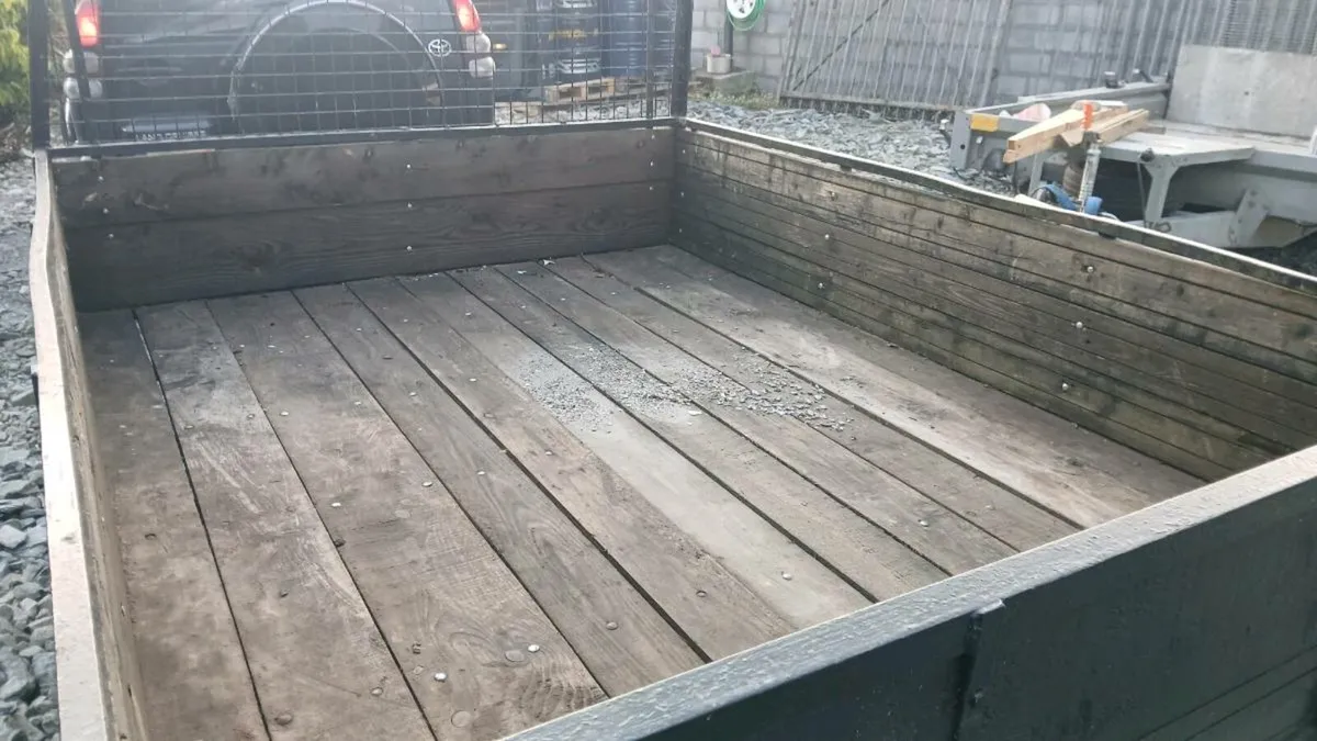 8ft x 6ft car trailer FERMOY - Image 3