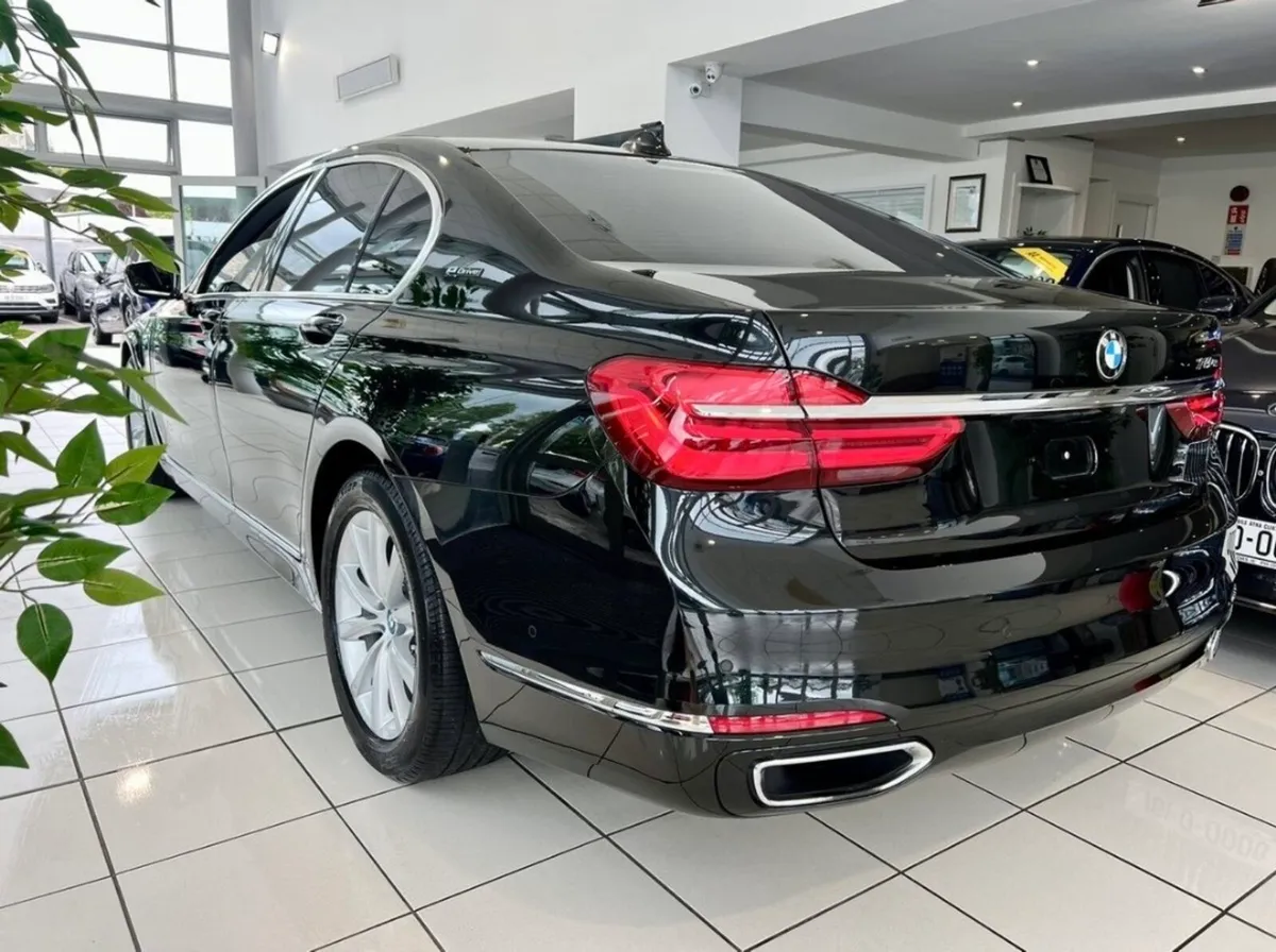 BMW 740E HUGE SPECS LOW MILEAGE - Image 3