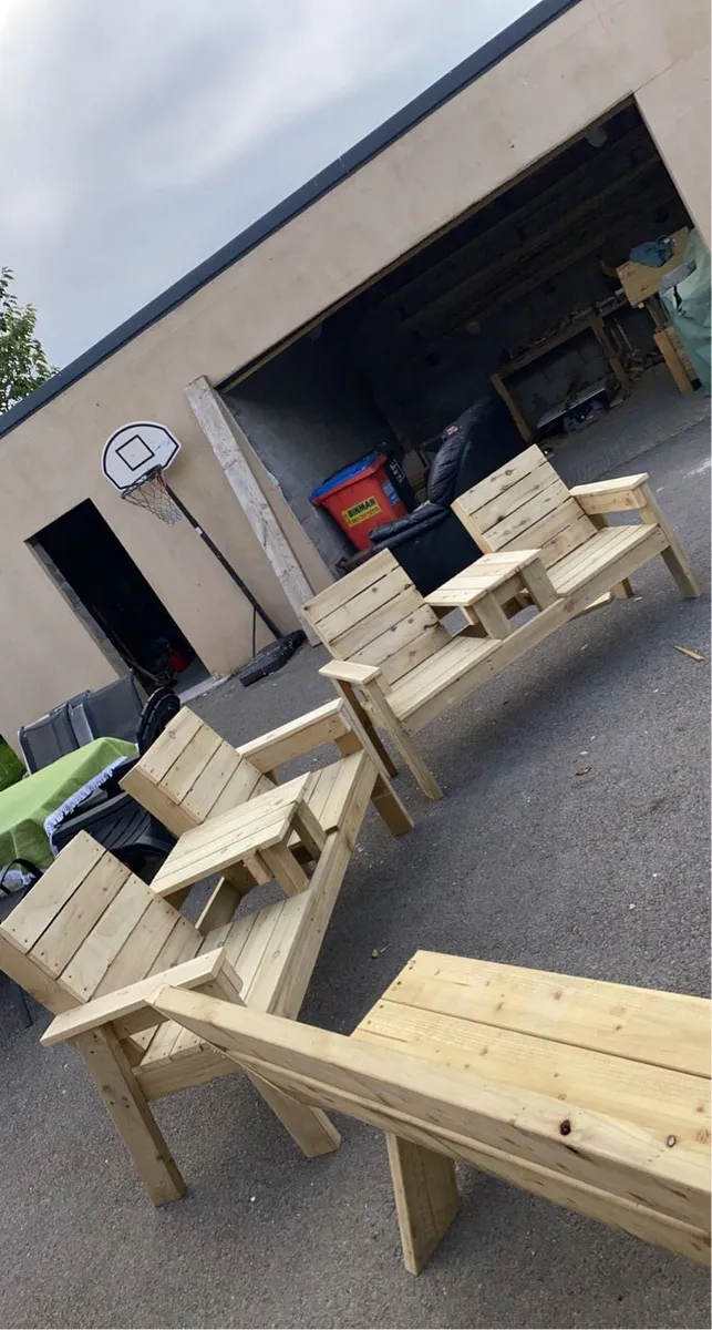 Jack And Jill bench - Image 2