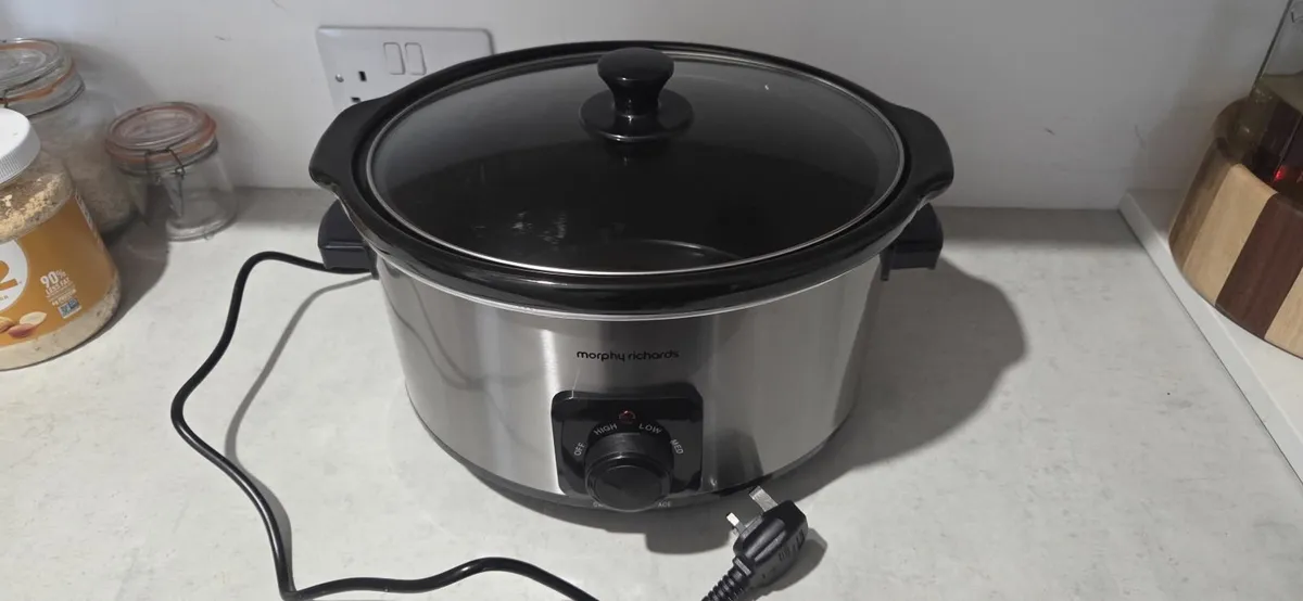 Slow Cooker - Image 1