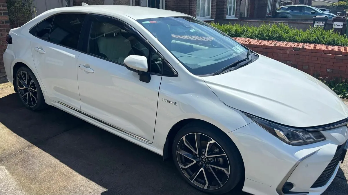 Toyota Corolla 2020 - Image 3