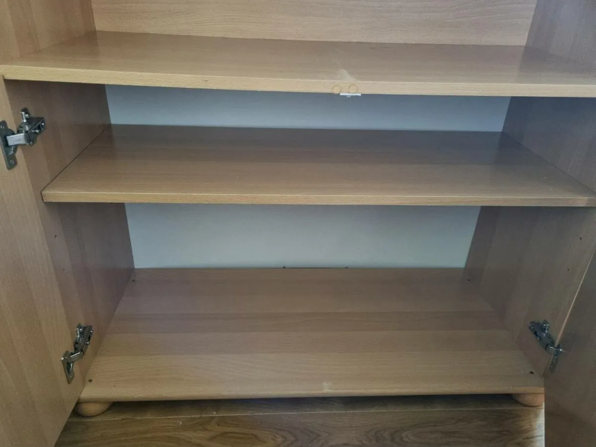 Changing Table - Image 3