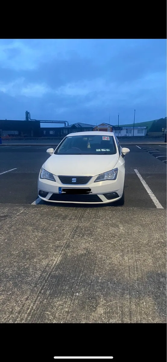 2012 Seat Ibiza 1.6 TDI White - Image 3