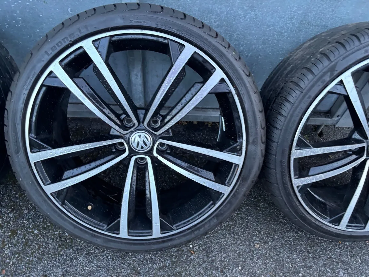 19 Inch Volkswagen Golf GTD Alloys - Image 2
