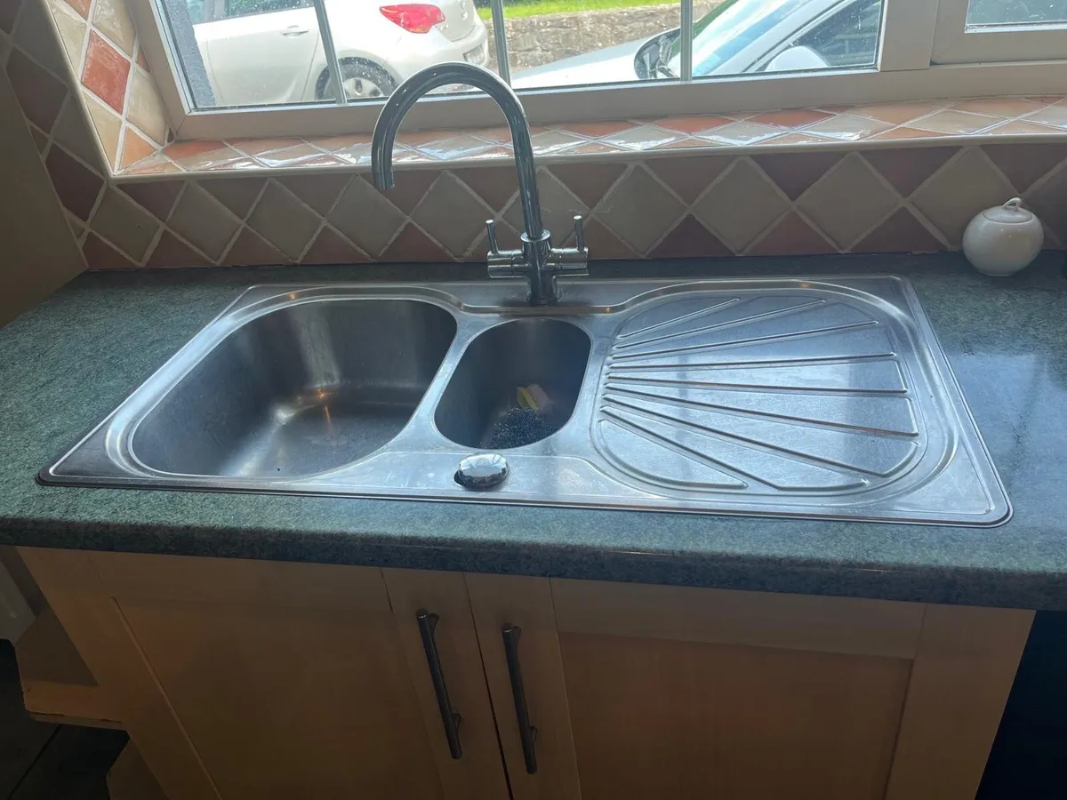Kitchen - Image 4