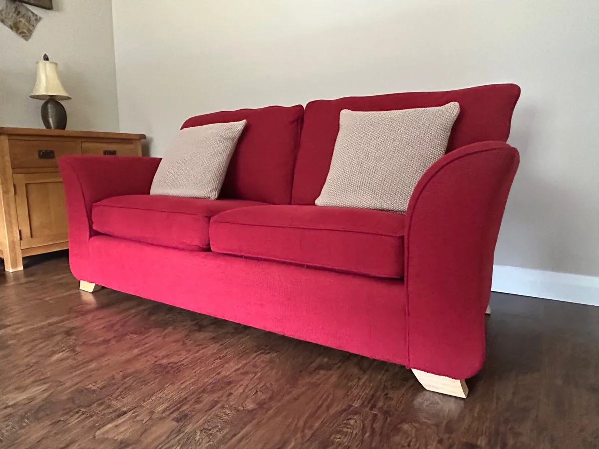 Furniture  - 2 piece - Image 1