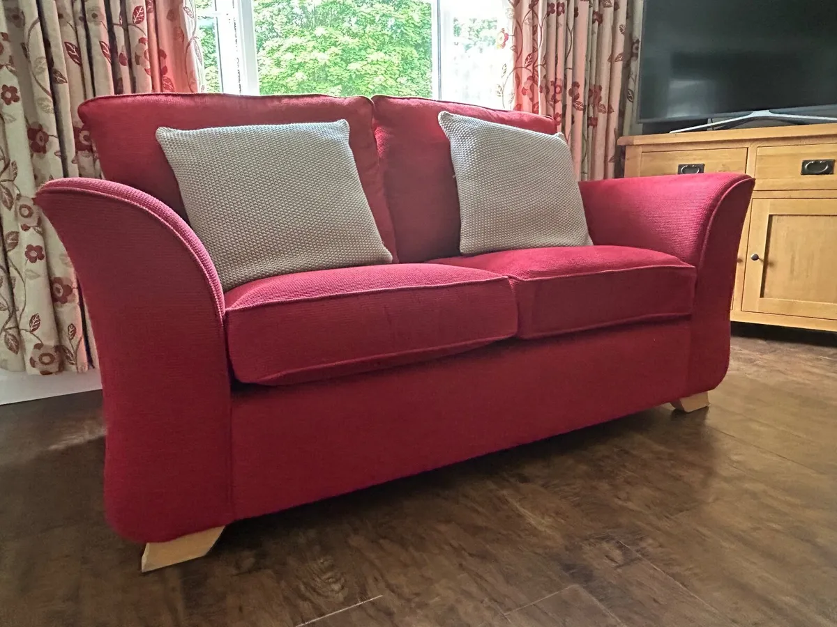 Furniture  - 2 piece - Image 2