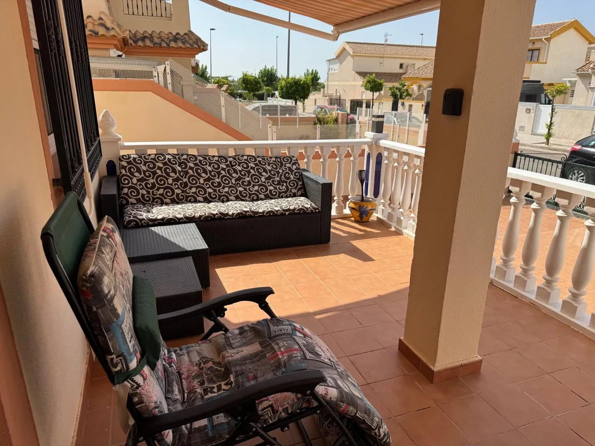 4 Bed House in Spain - Image 4