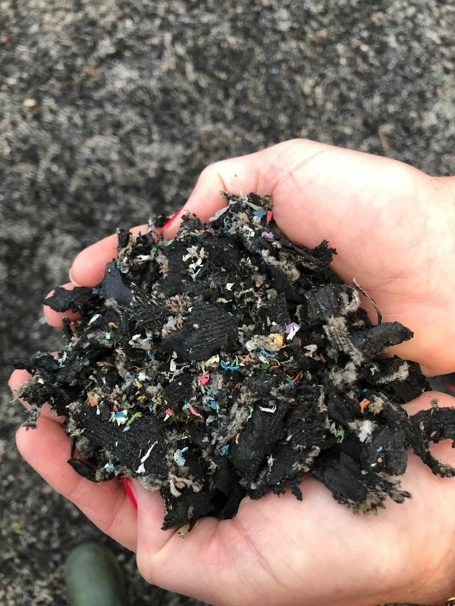 Chopped rubber - Image 1