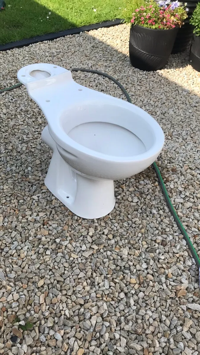 Standard toilet pan - Image 3