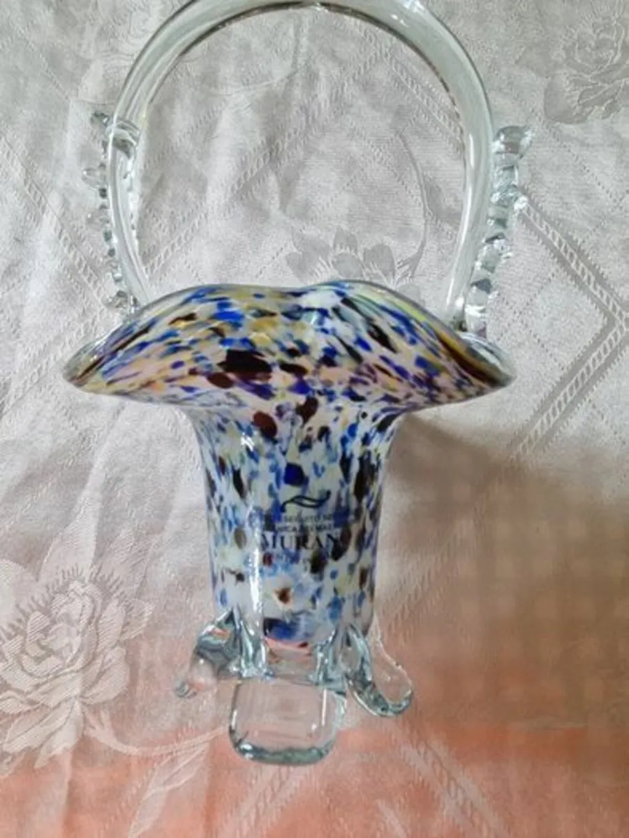 Murano glass basket - Image 1