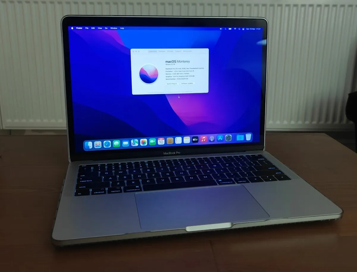 MacBook Pro 13" – 8GB RAM, 256GB - Image 4