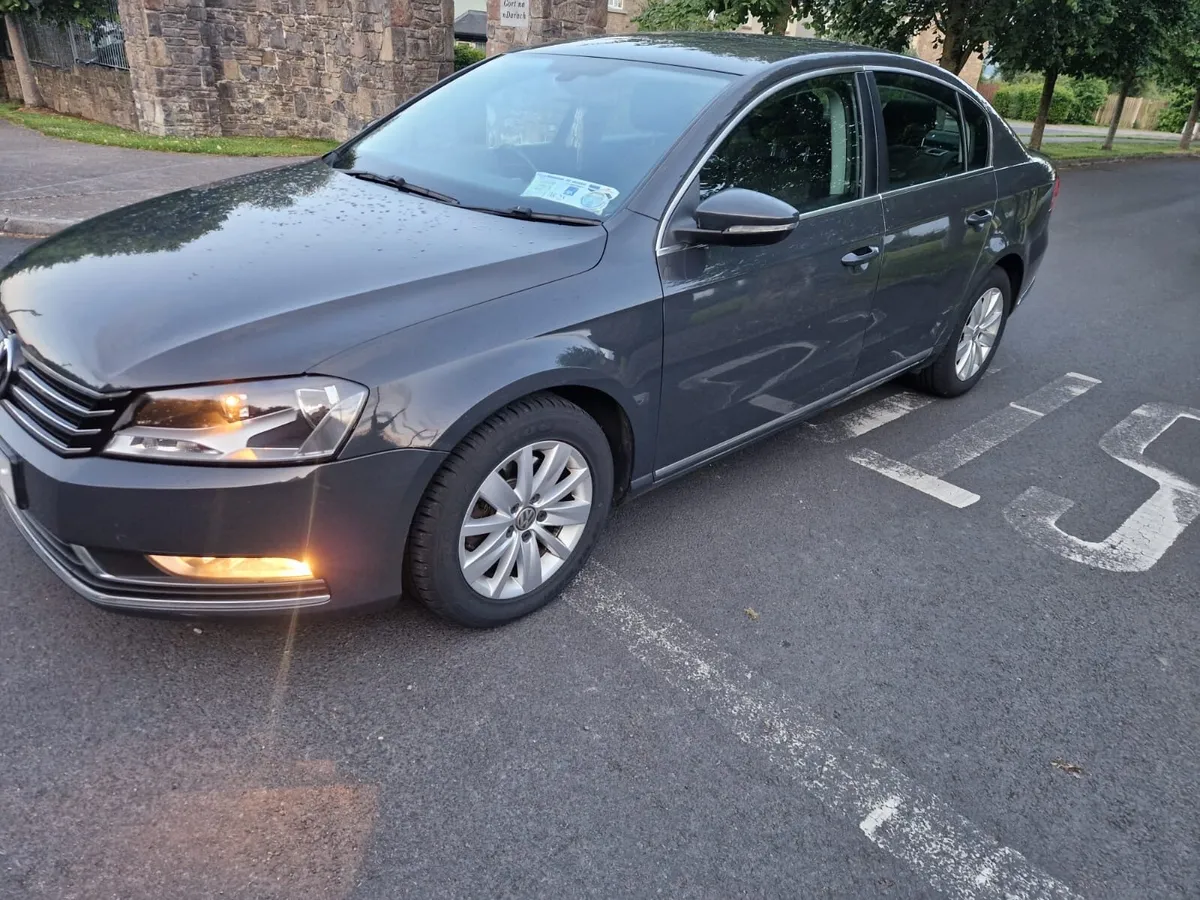 Volkswagen Passat Highline - Image 2