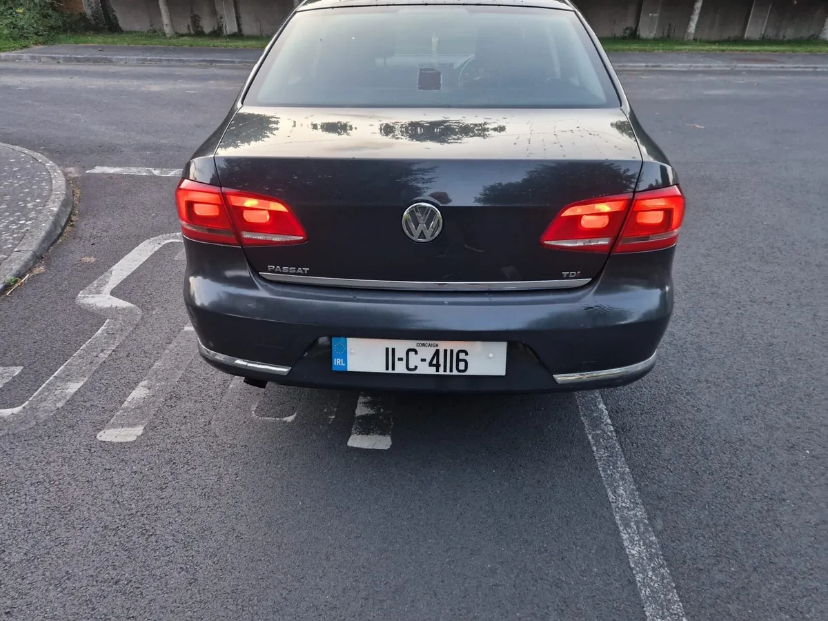 Volkswagen Passat Highline - Image 4