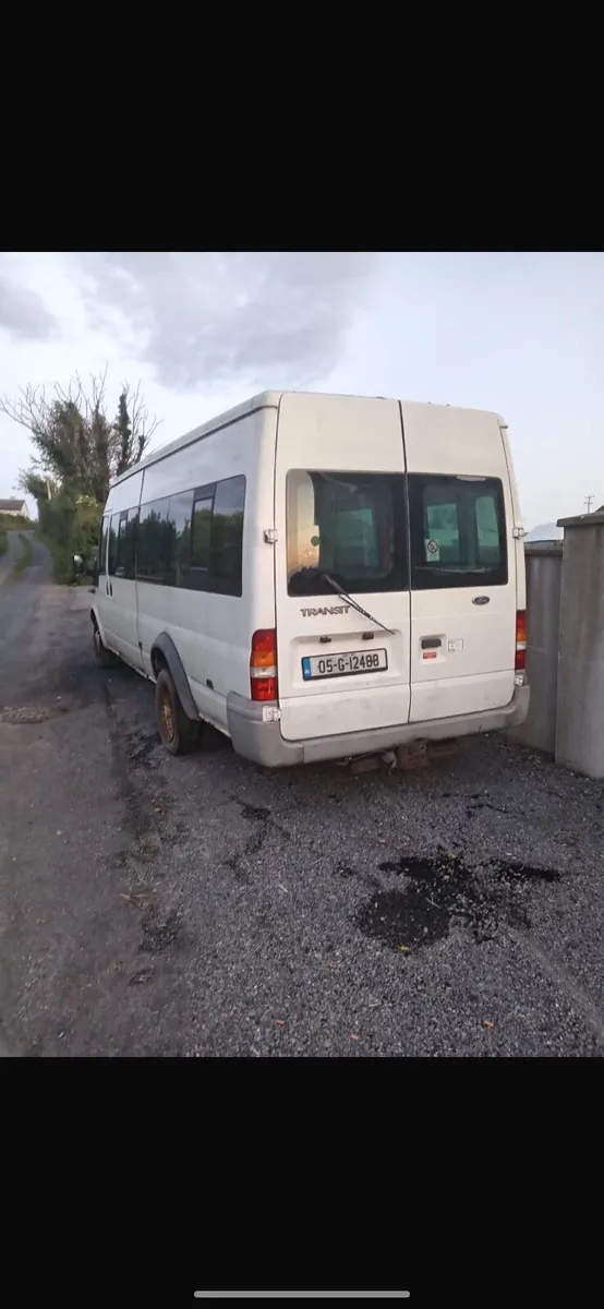 2005 ford transit mini bus - Image 2