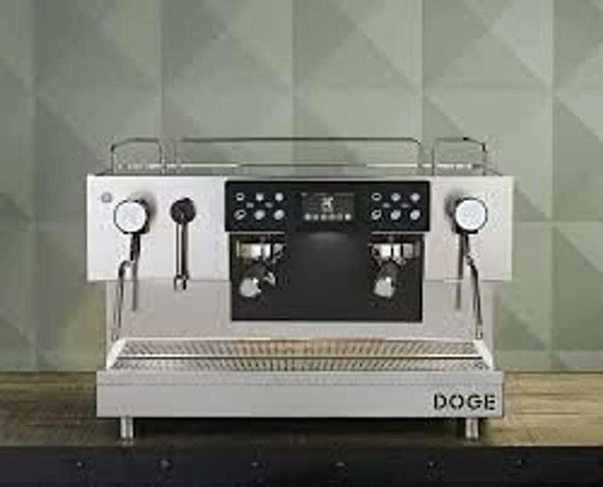Doge Semi Automatic Coffee Machine - Image 2