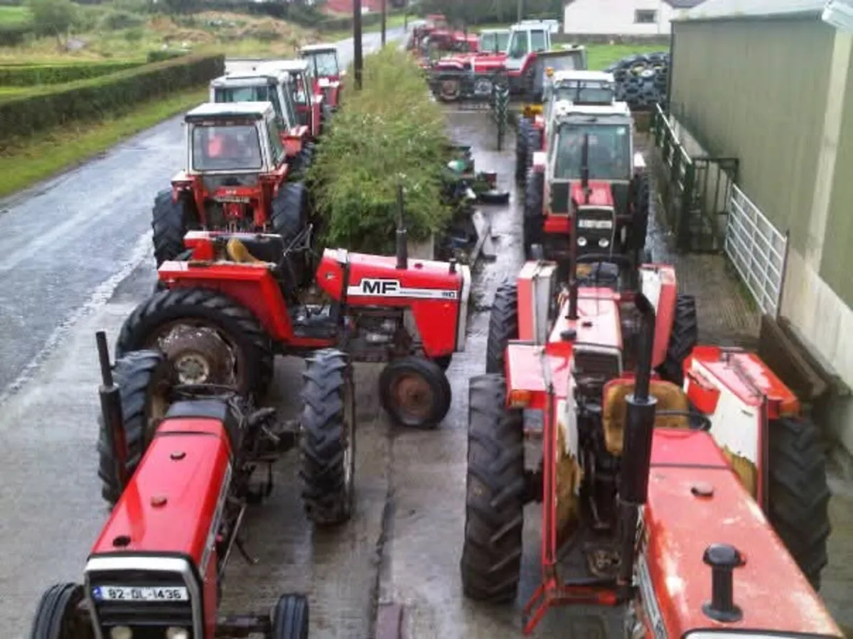 WE BUY TRACTORS - Image 1