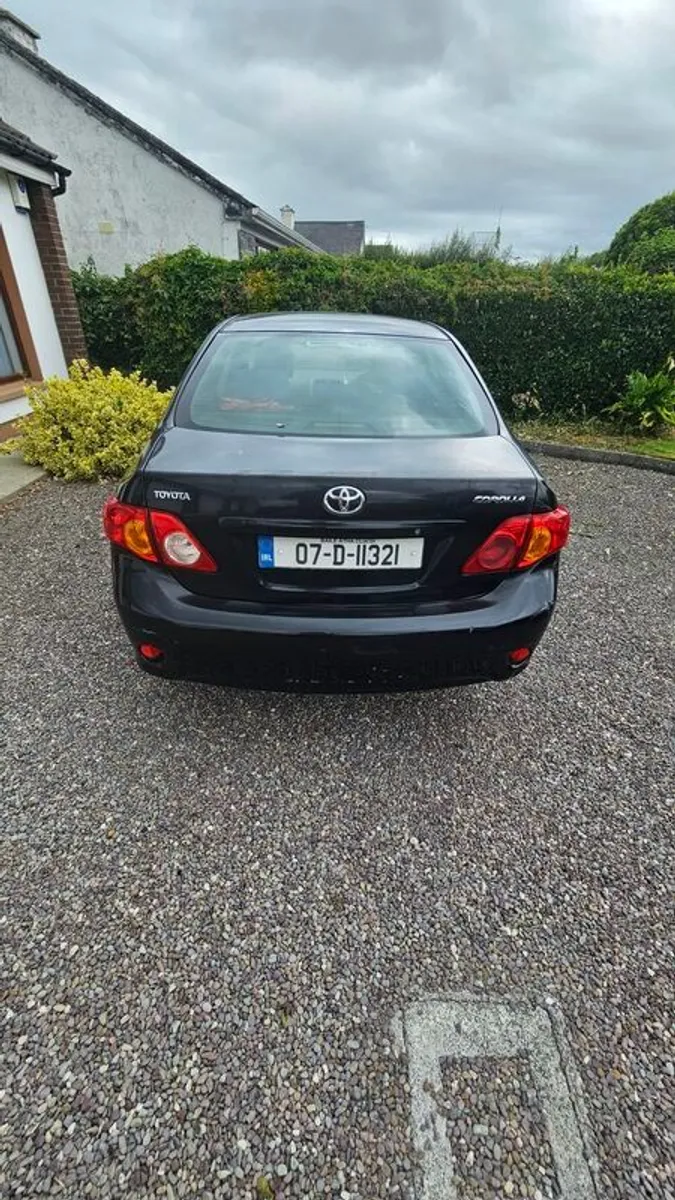 2007 Toyota Corolla - Image 2