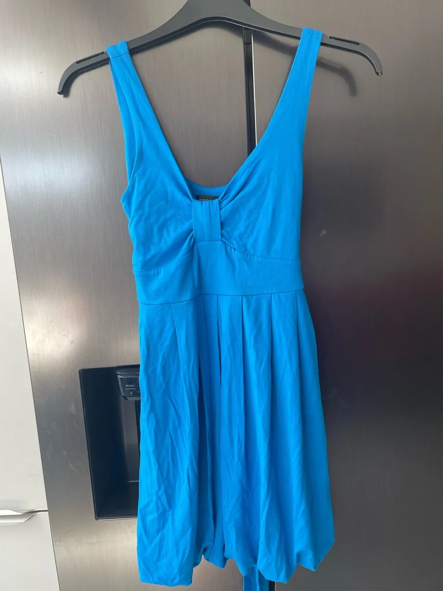 Ladies clothes - Image 1