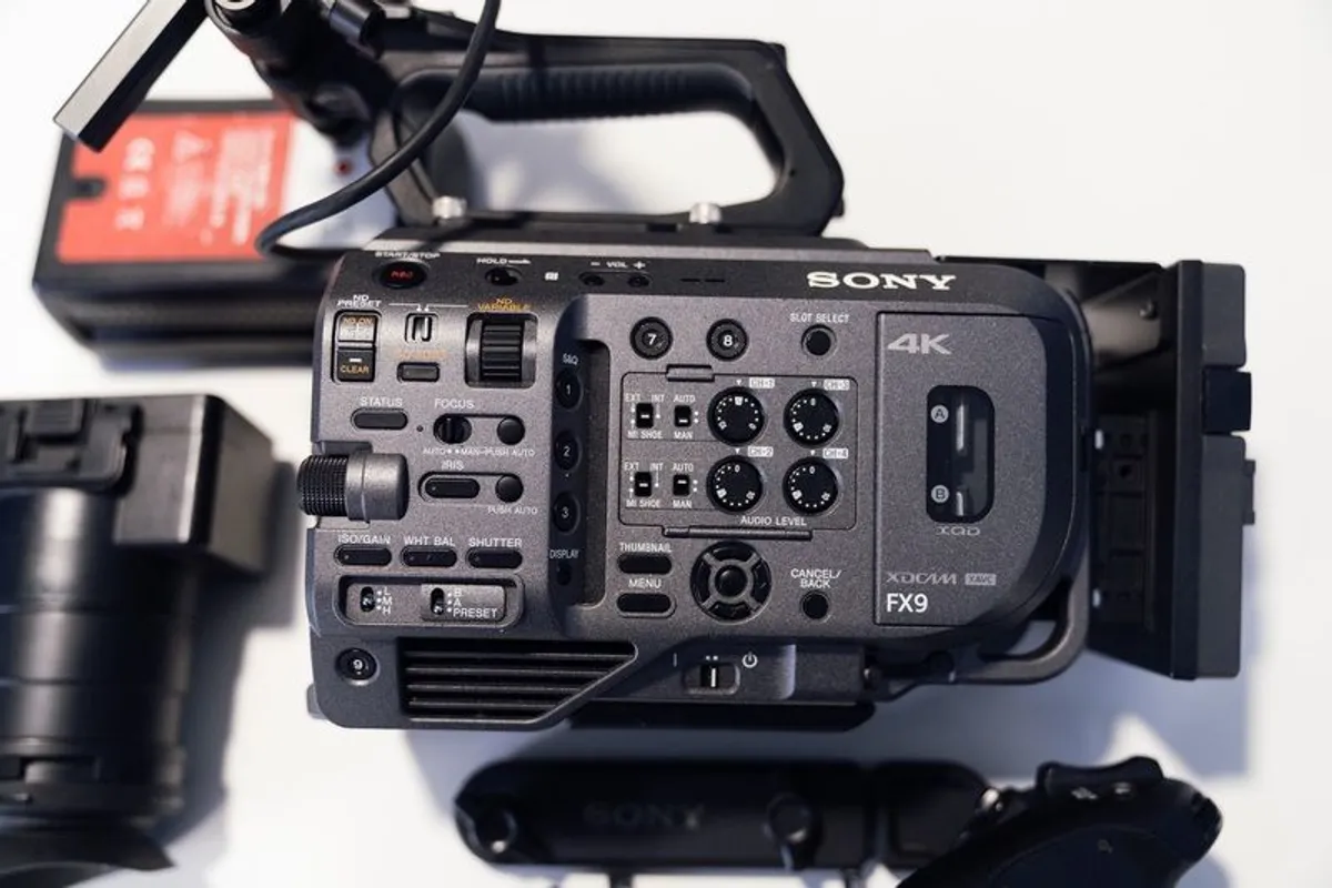 Sony PXW-FX9 Cinema Camera - FX9 FX6 - Image 4
