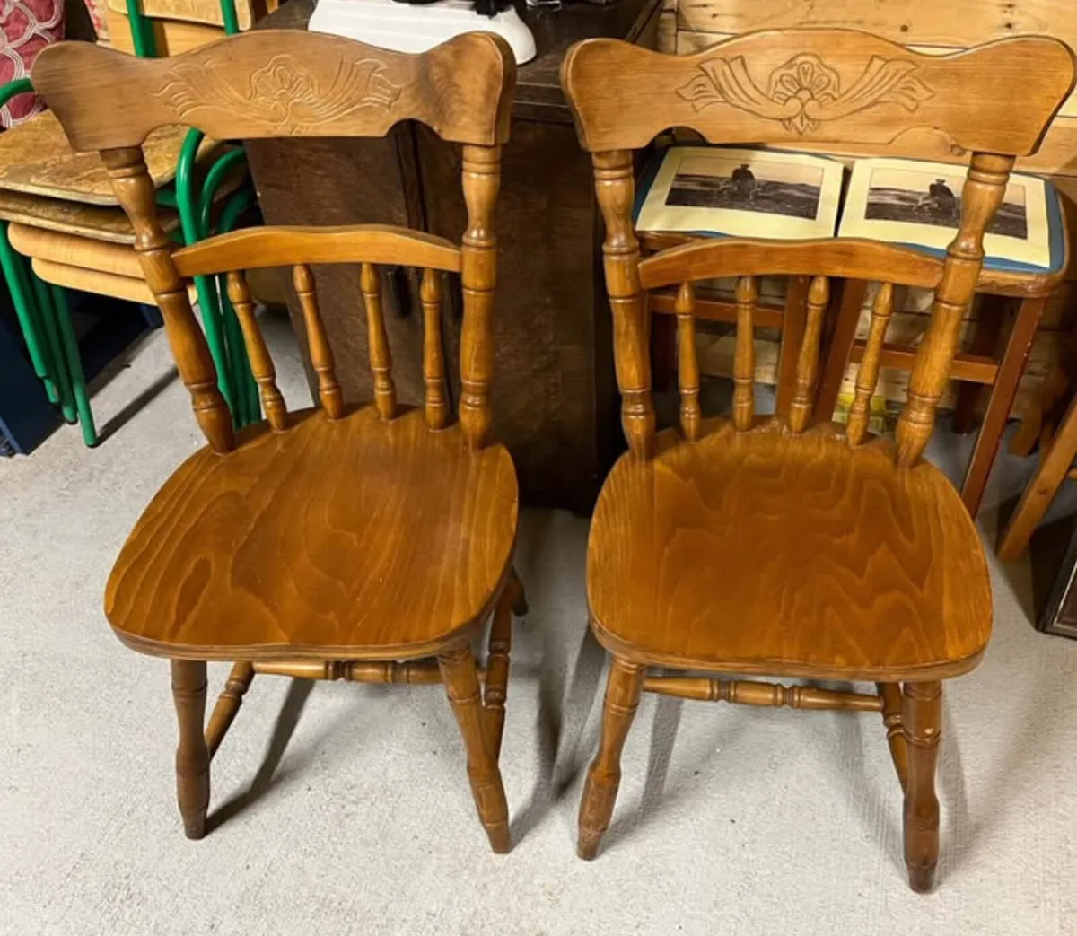 Pair of Vintage oak farmhouse chairs - Image 1