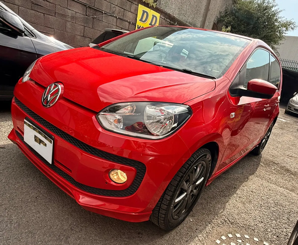 Volkswagen up 2013 1.0 Automatic with heated seats - Image 1