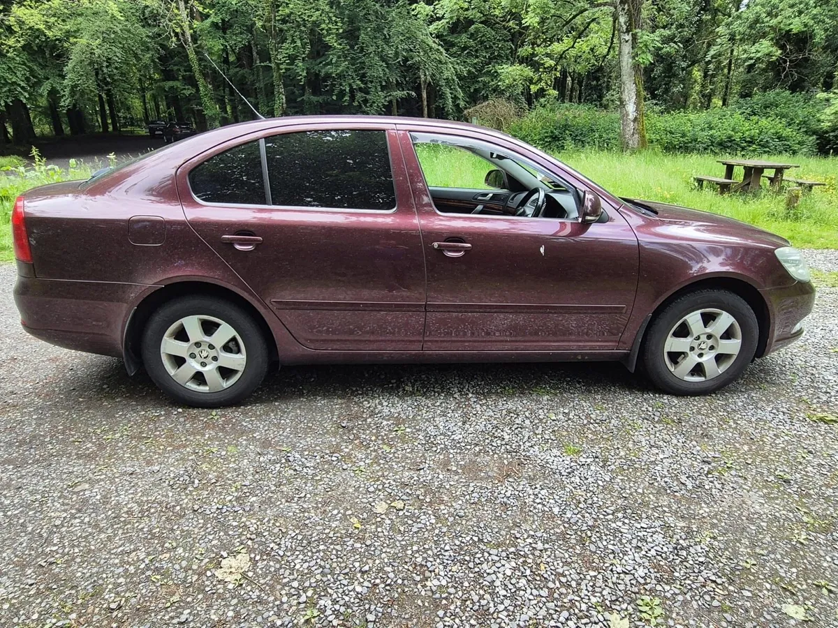 Skoda Octavia diesel taxed and tested - Image 3