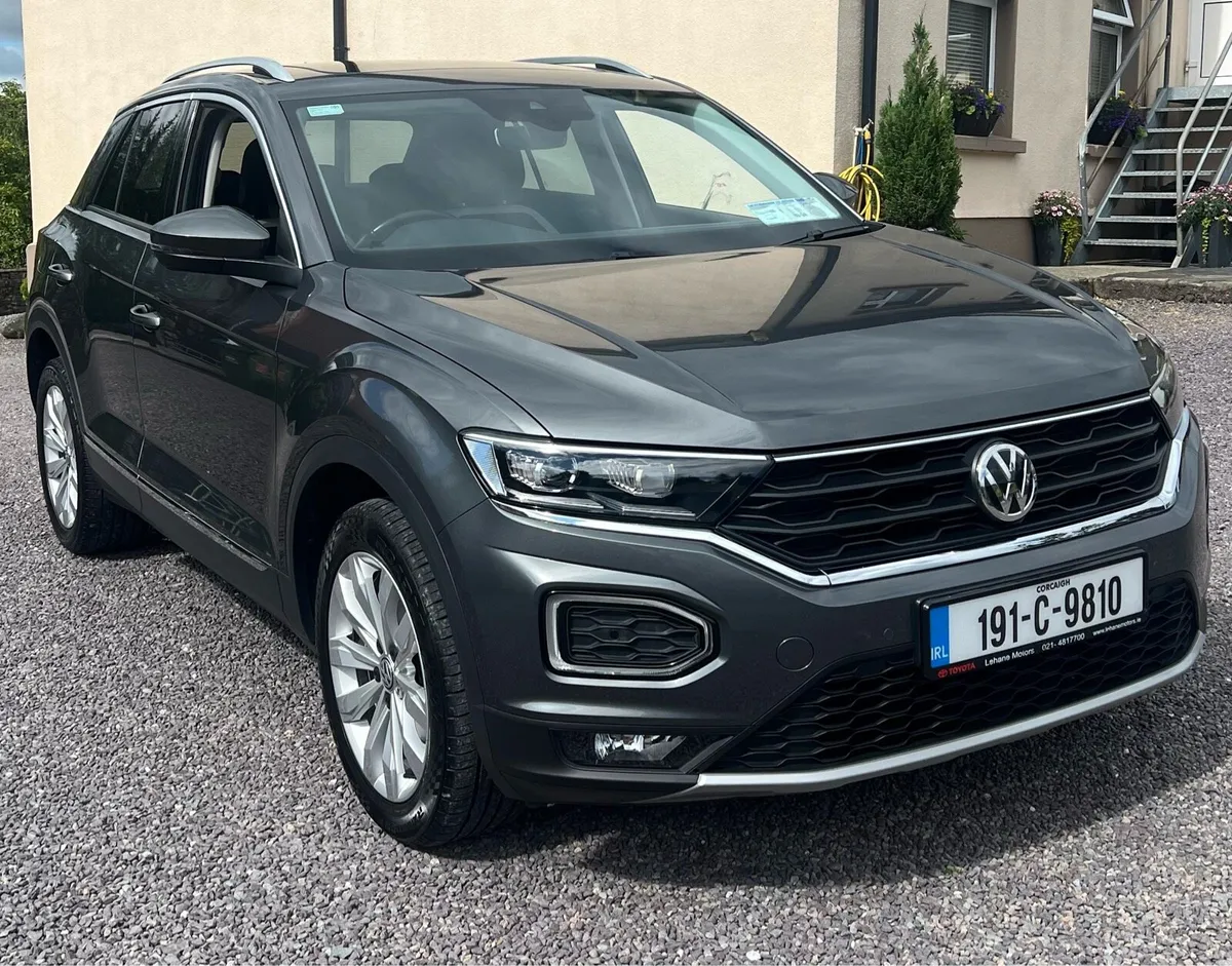Volkswagen T-Roc High Spec sport - Image 1