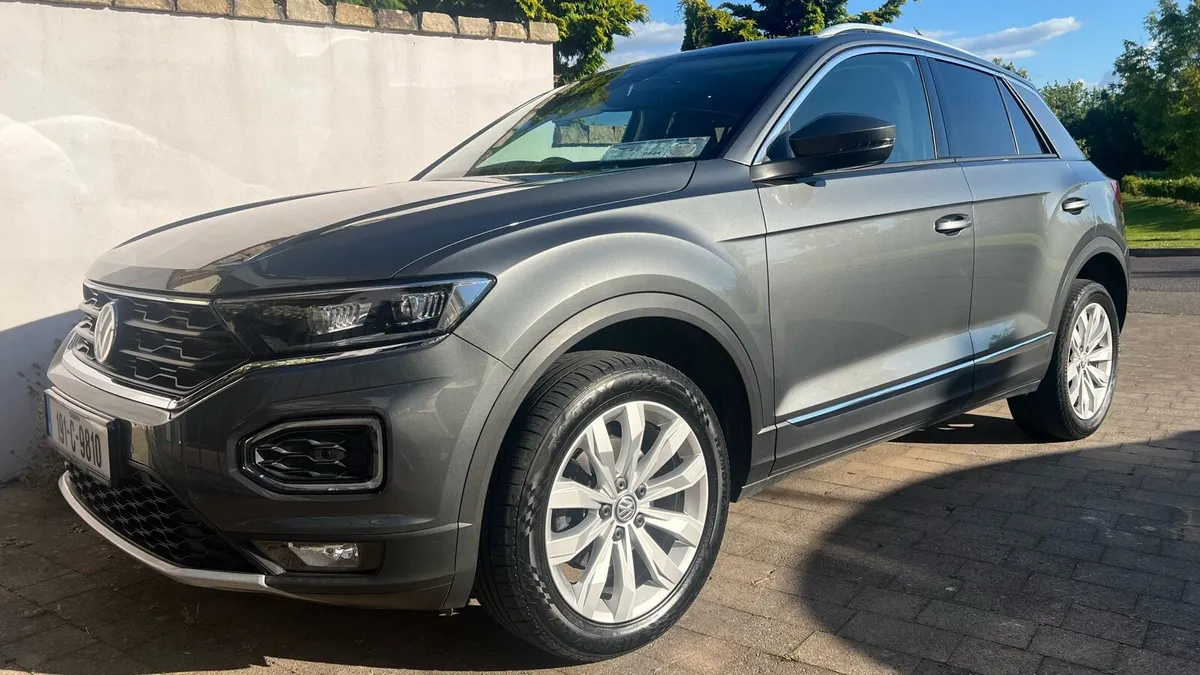 Volkswagen T-Roc High Spec sport - Image 2