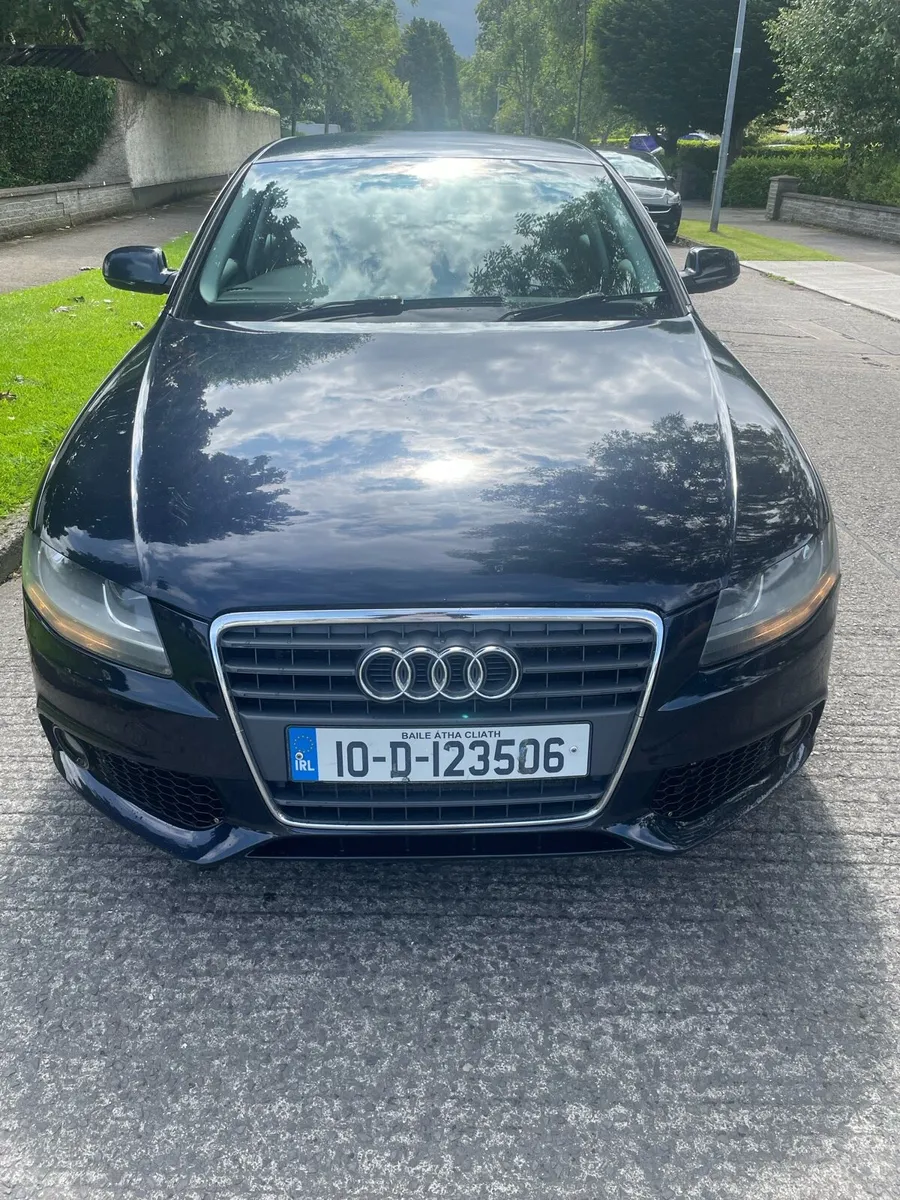 Audi A4 - Image 1