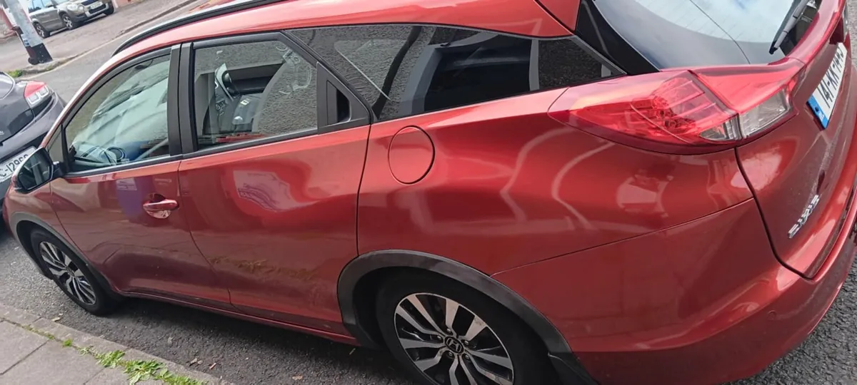Honda Civic 2014 - Image 3