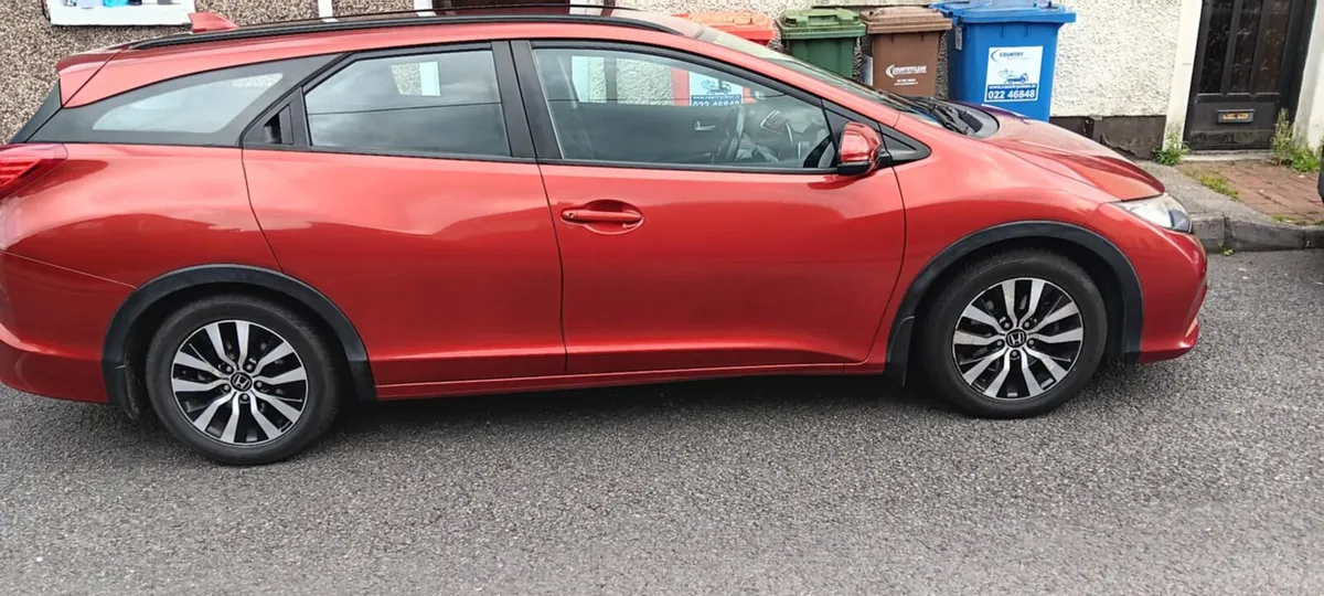 Honda Civic 2014 - Image 4