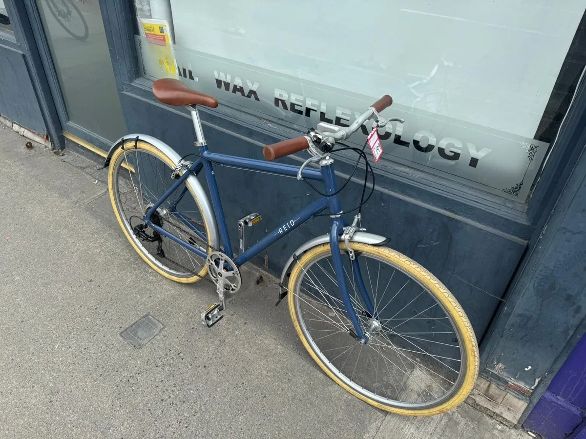 Reid Hybrid bike ❗️Open 7 days ❗️ - Image 2