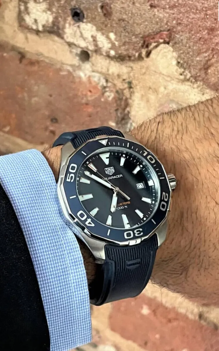 TAG Heuer Aquaracer - Mens Wristwatch - Image 2