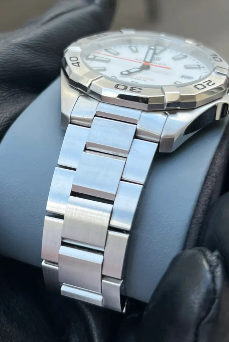 TAG Heuer Aquaracer - Mens Wristwatch - Image 3