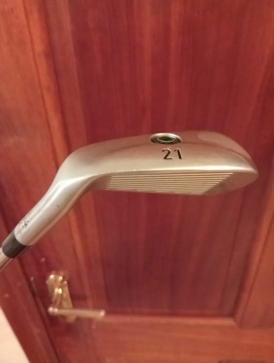 Callaway X Utility Prototype 21 Degree Stiff Flex - Image 3