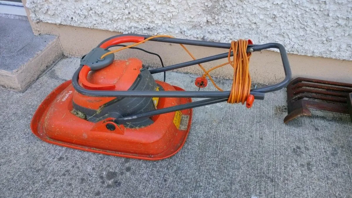 Lawnmower
