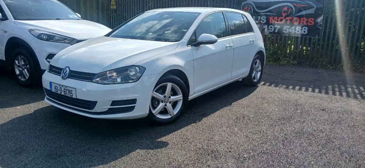 151VWGOLF 1,2 TSI  AUTO GEARBOX REV CAMERA - Image 4