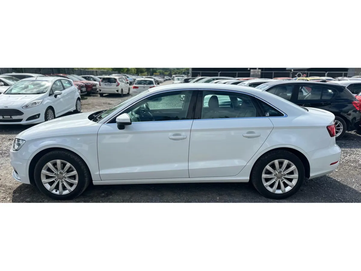 Audi A3 1.4 TFSI AUTOMATIC **FULL LEATHER** FRESH - Image 4